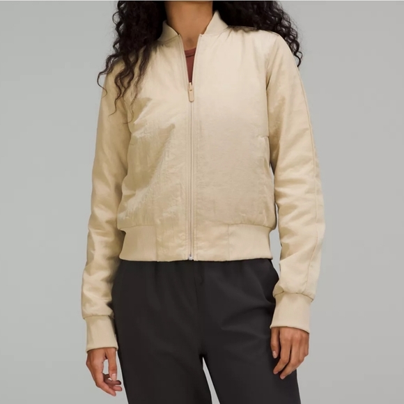 lululemon athletica Jackets & Blazers - New lululemon non stop Bomber Jacket cream trench color womens sz 4